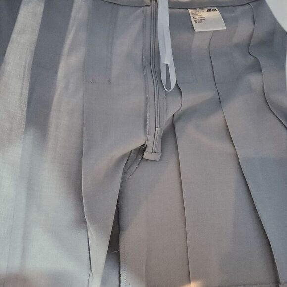 Uniqlo Skirt Womens Medium Blue Pleated Mini Solid Casual High Waist Back Zip - Picture 5 of 7